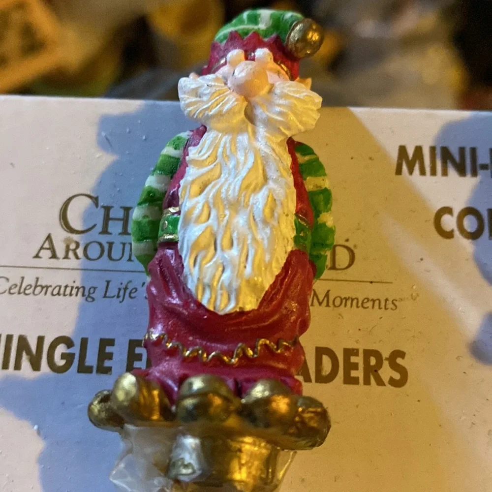 New in box but vintage Christmas around the world Jingle Elf Spreaders #420355